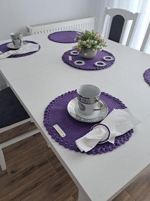 Set suport farfurii si Ie