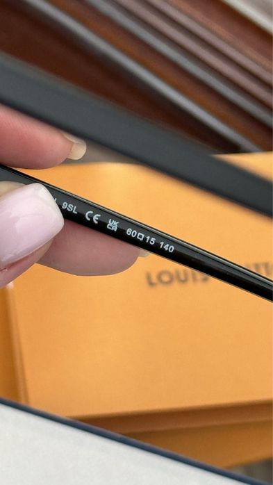 очки Louis Vuitton
