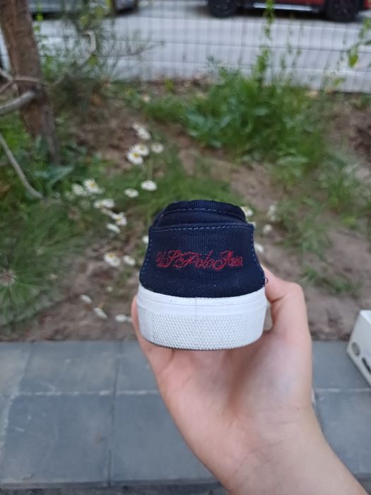 Продам стильные слипоны Polo