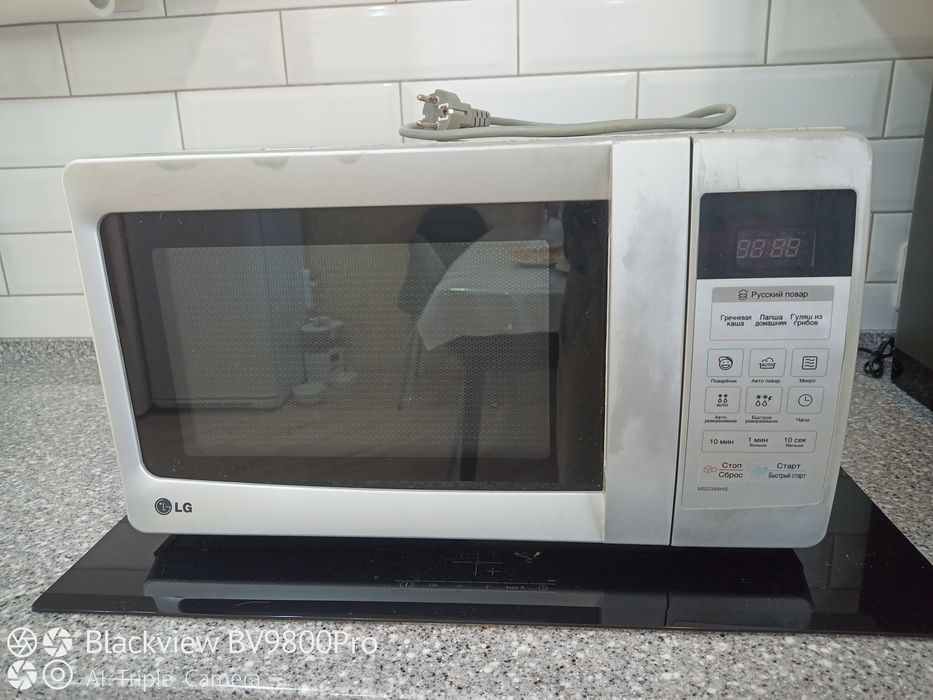 Микроволновка LG