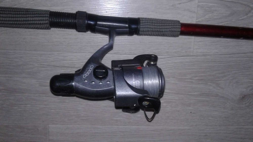 Продам  спиннинг