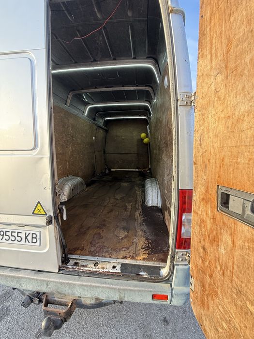 Кърти Чисти Извозва