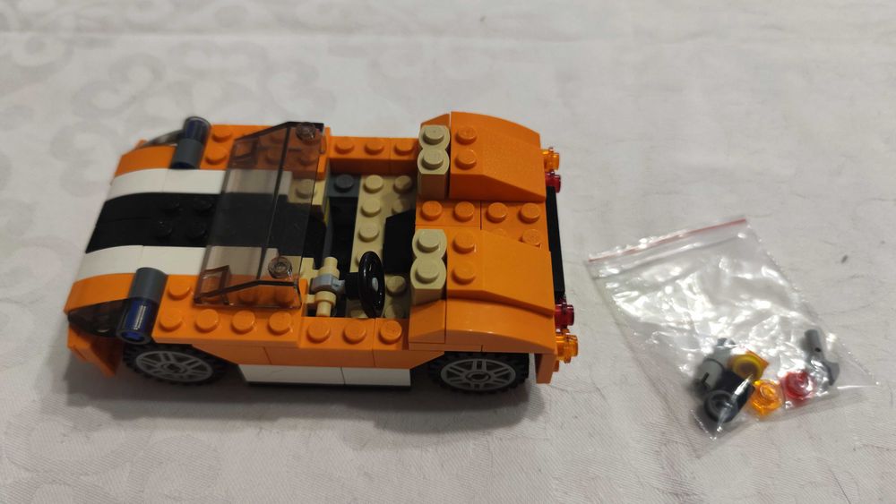 Продавам Лего Криейтър / Lego Creator коли атеве животни робот