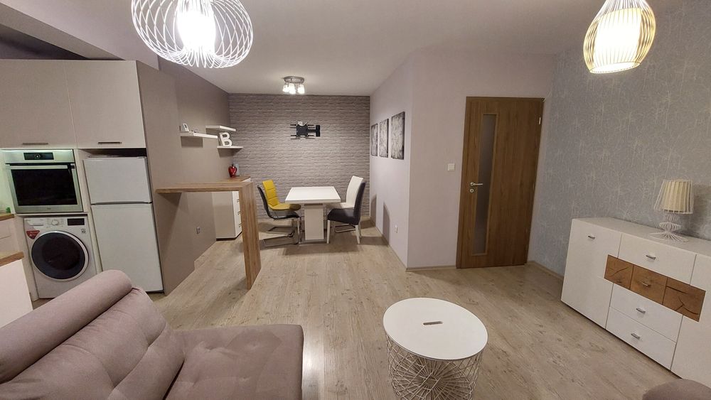 Дава се под наем Двустаен апартамент в София, Студентски град - 65 кв.м за 500 € - Снимка #11