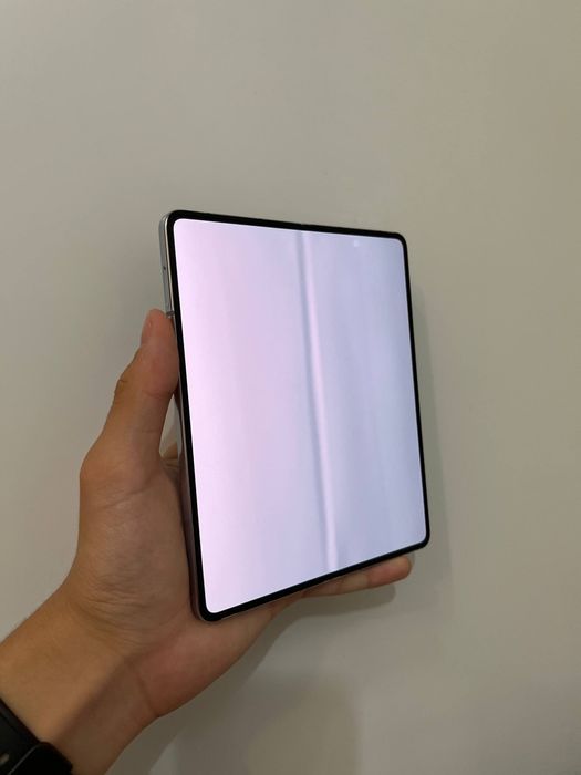 Samsung Z Fold 5 (256/12 ГБ)