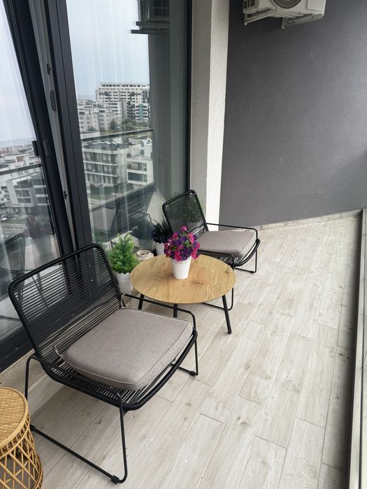 Inchiriez apartament