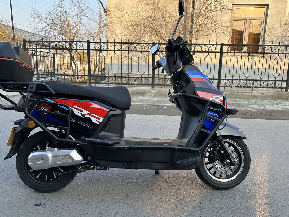 Skuter redline  yangi