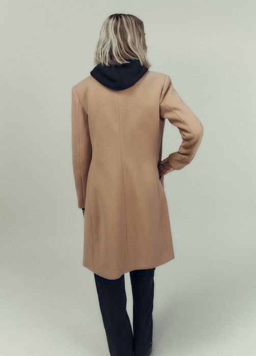 Демисезонные пальто ZARA, Tommy Hilfiger