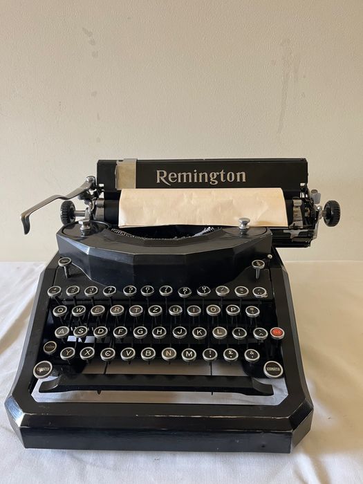 Mașină de scris Remington