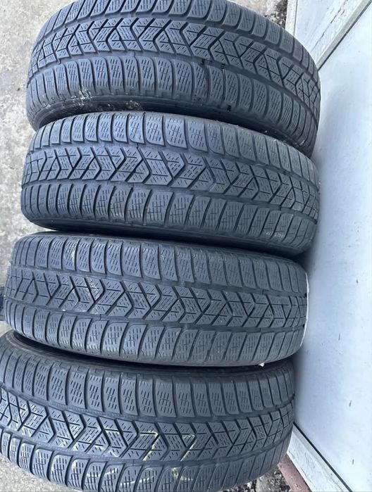 Anvelope Pirelli 215 65 R17