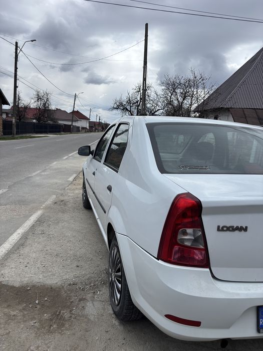 Dacia Logan 2012