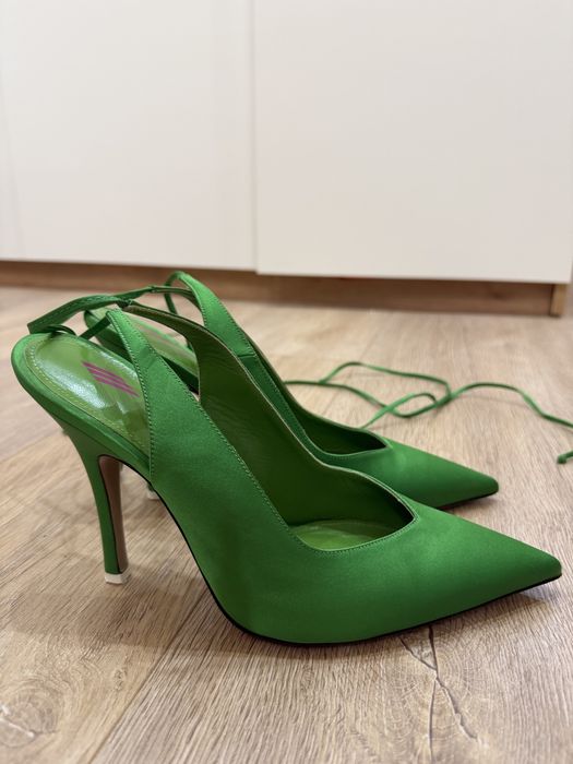 Дамски обувки на висок ток The Attico