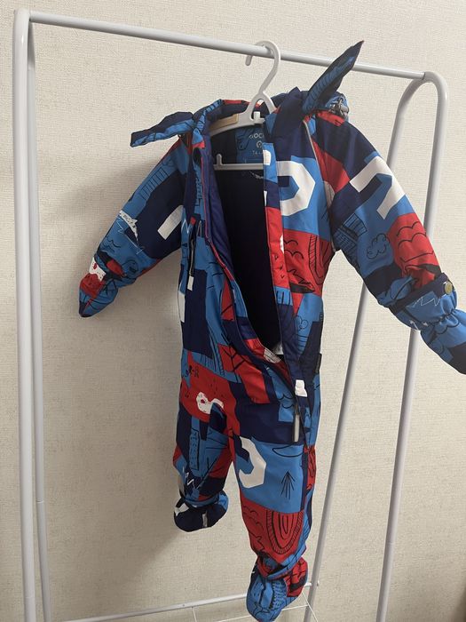 Продам детские вещи