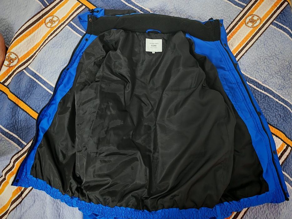 Тёплая куртка весна осень