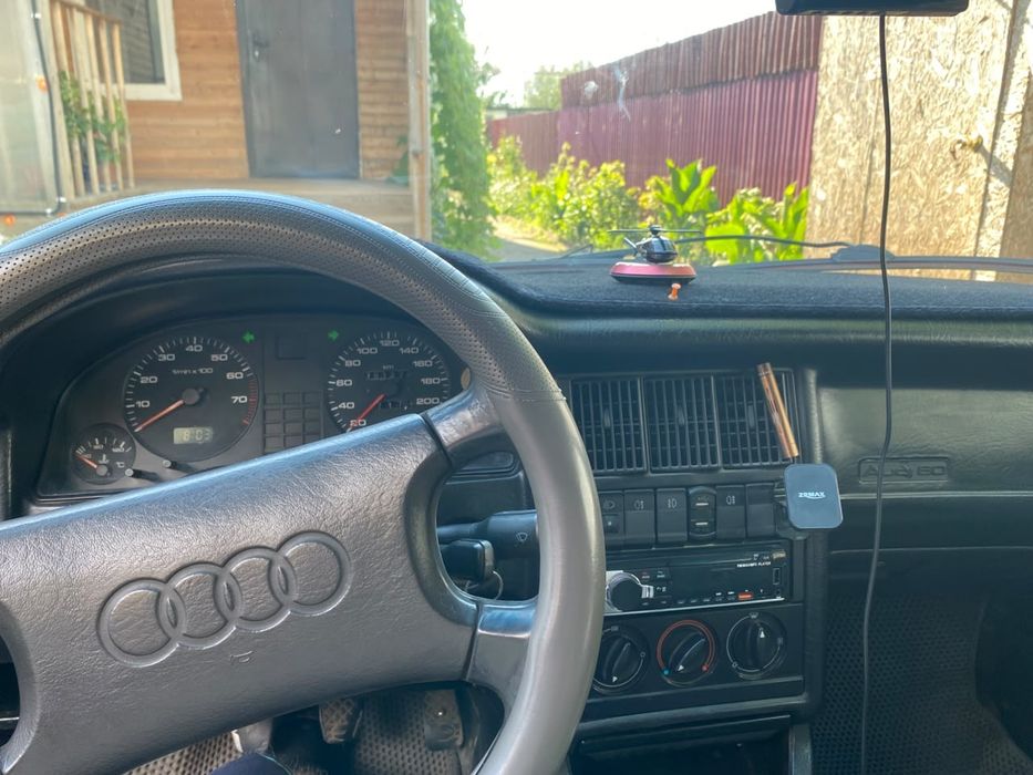 Продам Ауди 80 b3