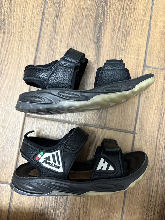 Детская обувь 3 пары