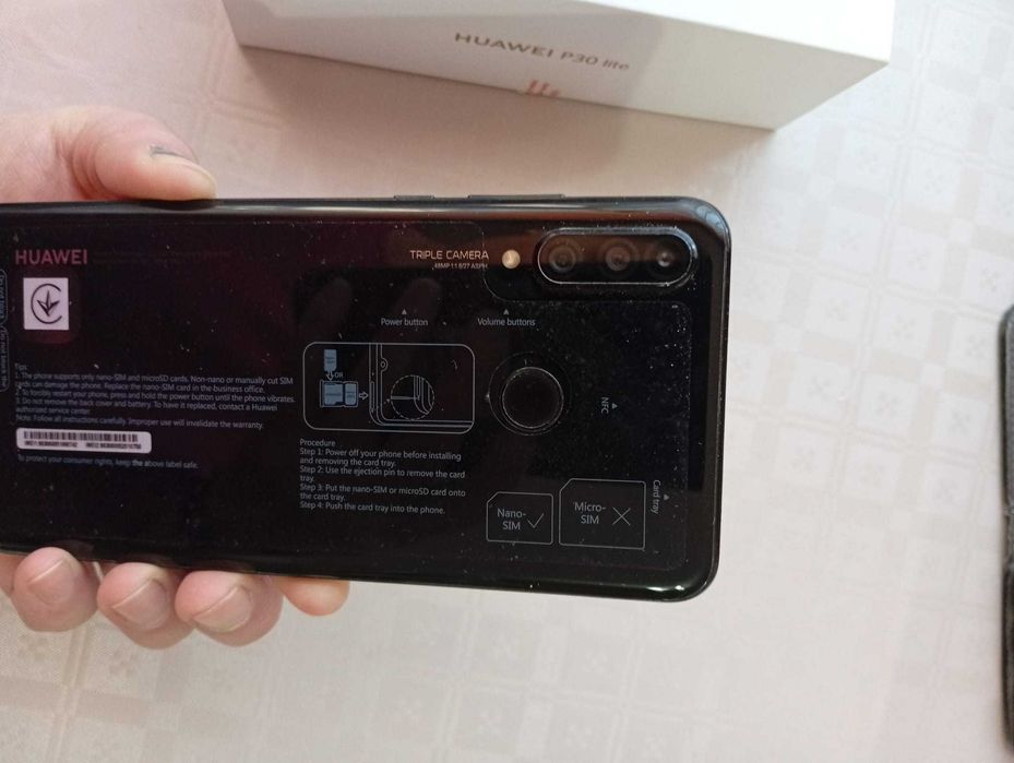 Telefon Huawei P30 lite