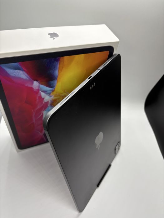 iPad PRO 2 - 11inch - 128gb Cellular - Sticla Crapata