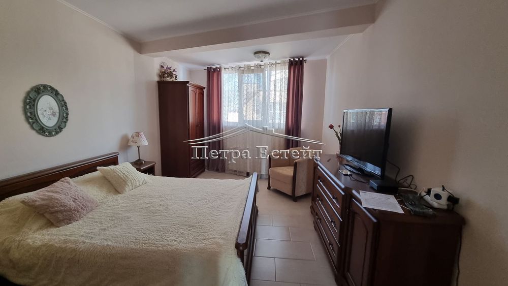 Продава се Тристаен апартамент в Варна, Бриз - 139 кв.м за 1763 €/кв.м - Снимка #6