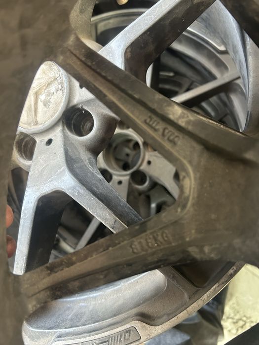 18 R18 BRABUS диски писать на ватс