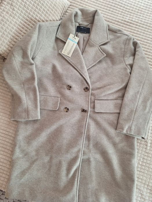 Дамско палто ново за 25 €