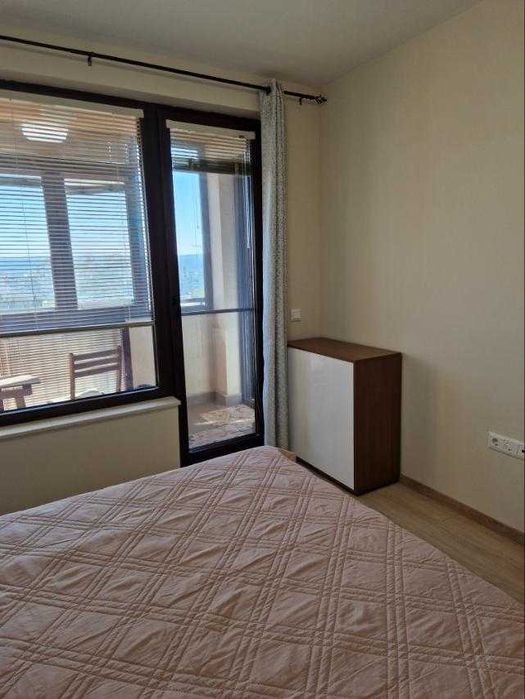 Дава за кратксрочен наем чисто нов 2-СТАЕН, Младост перфектна локация