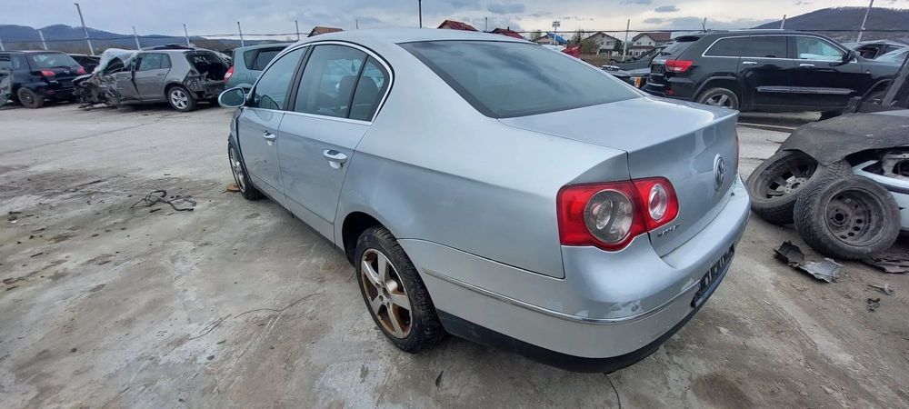 Dezmembrari Volkswagen Passat B6 4X4 BERLINA 2.0 TDi BKP 4MOTION