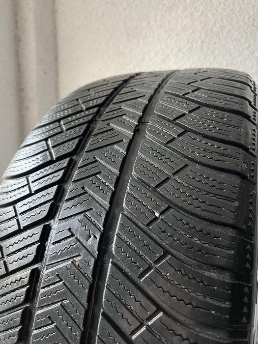 255 45 R19 Michelin Pilot Alpin