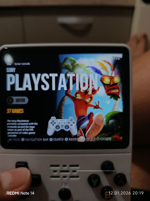 Consola r 36s noua dau la schimb cu ps vita daca e posibil