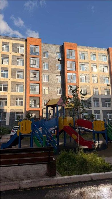Продам 2комн ЖК Томирис 64кв.м