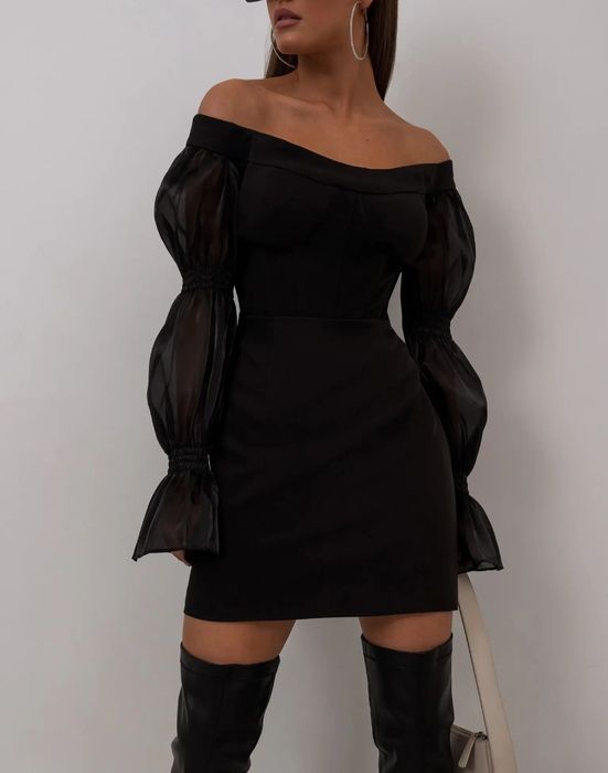 Продам платье от бренда Lichi