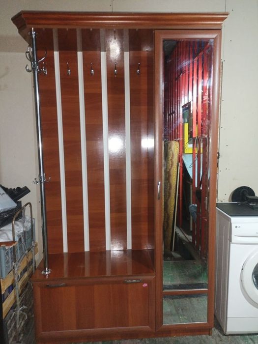 Перехожка продаётся хорошее.