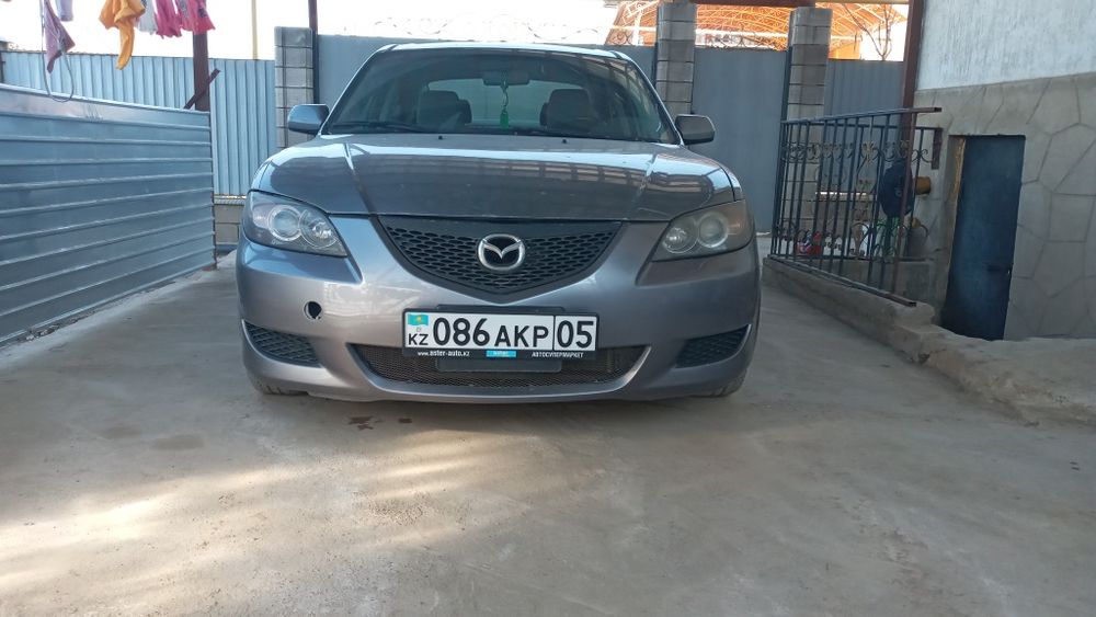 Продам авто Мазда 3