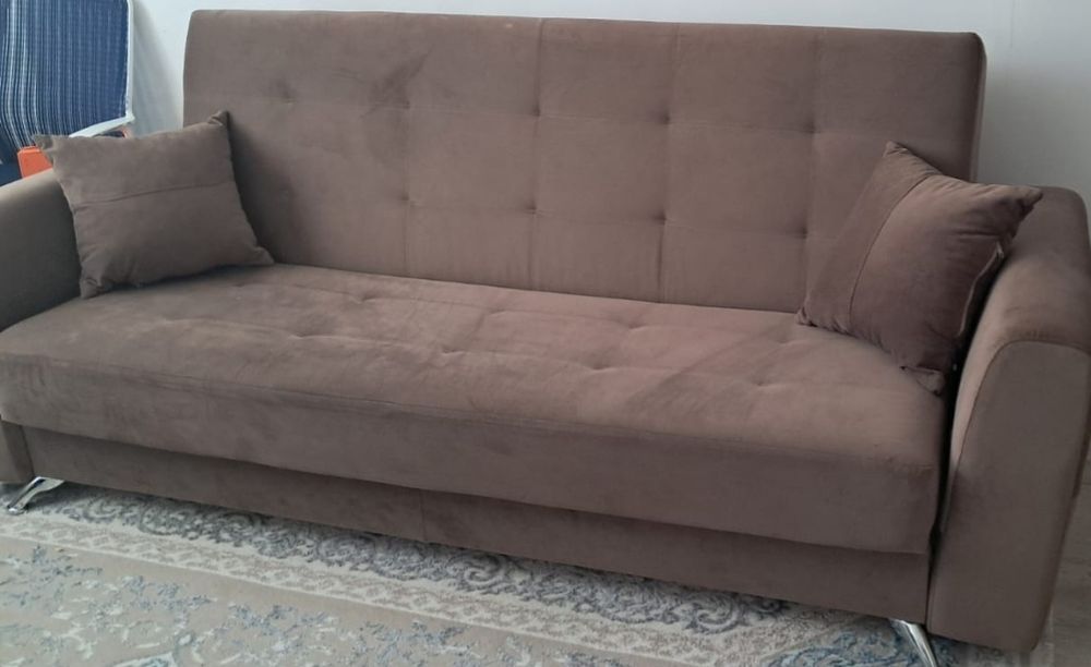 Срочно продам диван