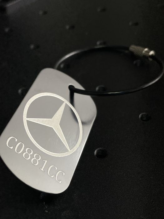 Ключодържател Mercedes с персонализация