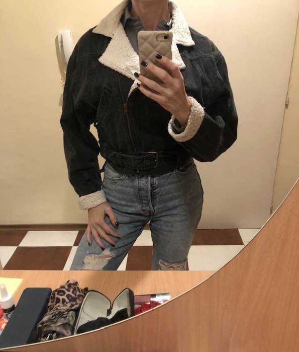 страхотно преходно яке