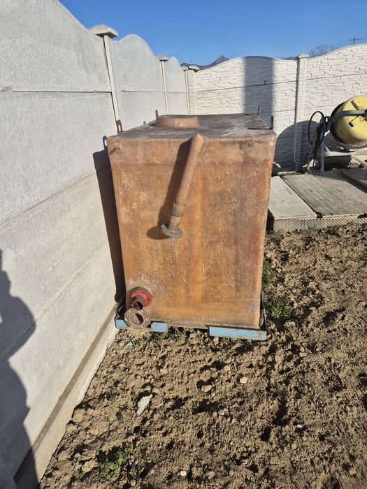 Bazin fibra sticla 2000l