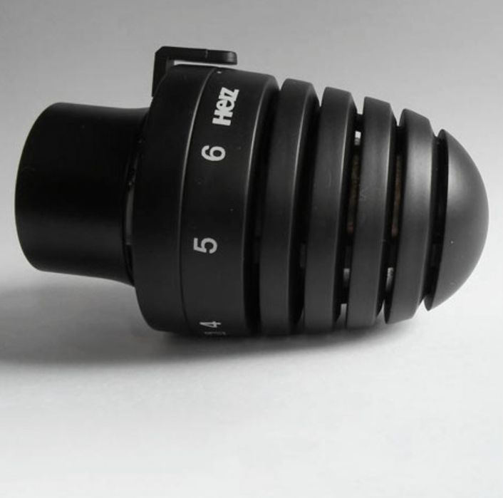 Радиатори, термостатна  глава  HERC DE LUXE, комплект