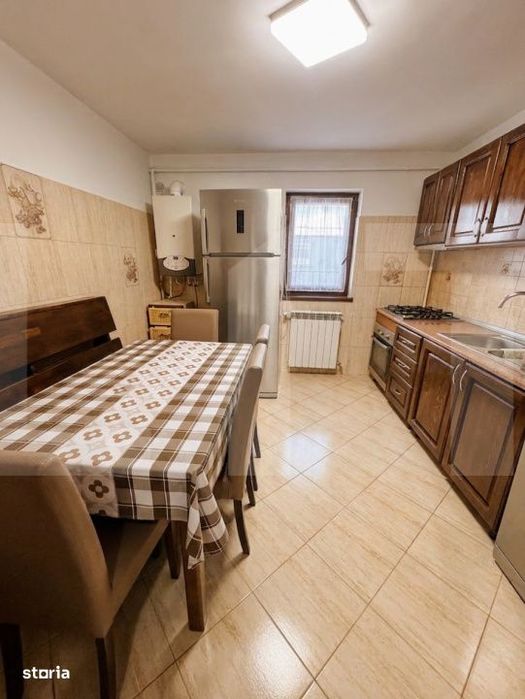 Apartament cu 3 camere decomandat, zona Parcul Mihai Eminescu