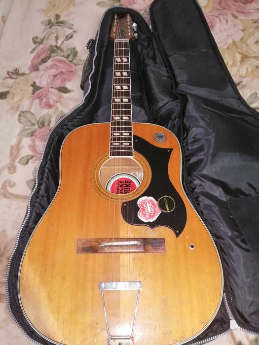 продам гитару норма..