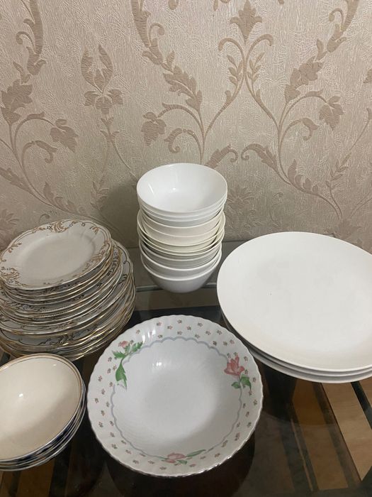 Продам столовую посуду
