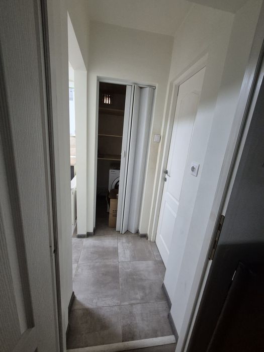 Închiriez apartament 2 camere ultracentral