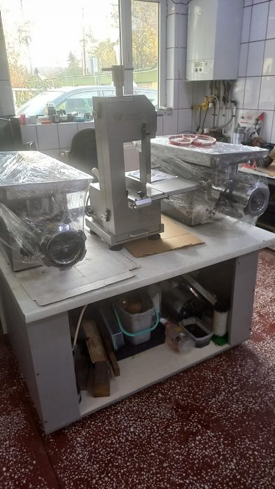 Vând urgent aparate shaorma