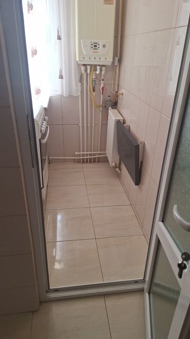 Inchiriez apartament 2 camere