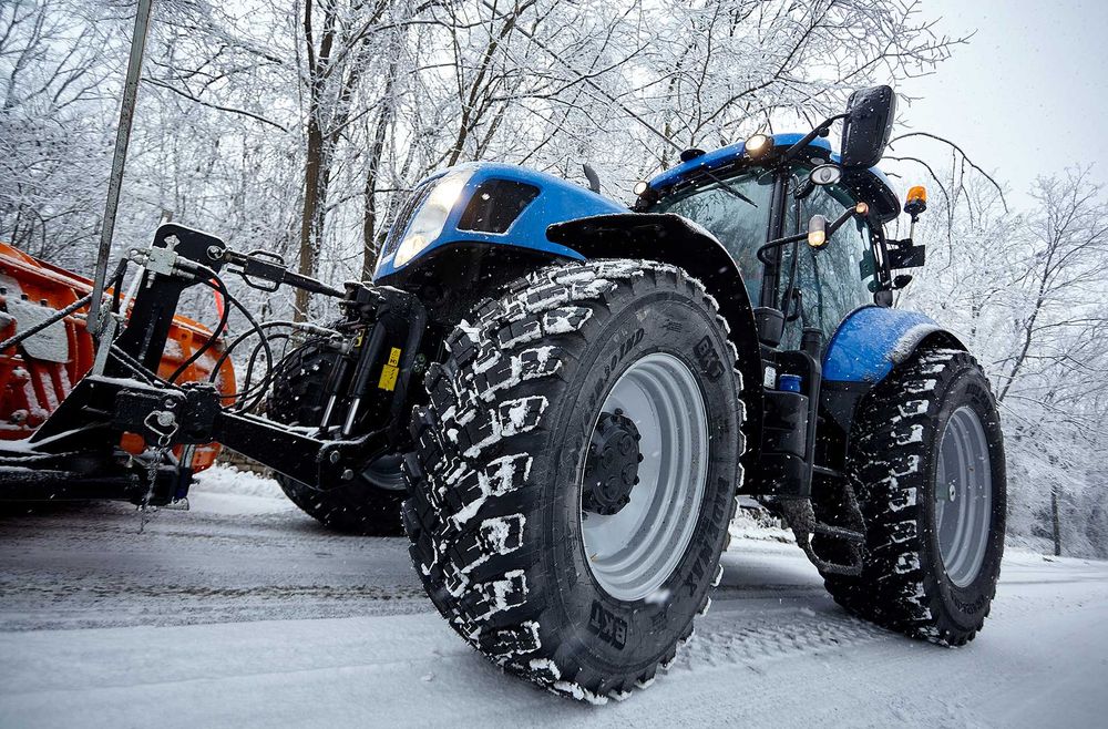 Гуми марка BKT селскостопански и индустриални 10,24,26,32,38,42 цола