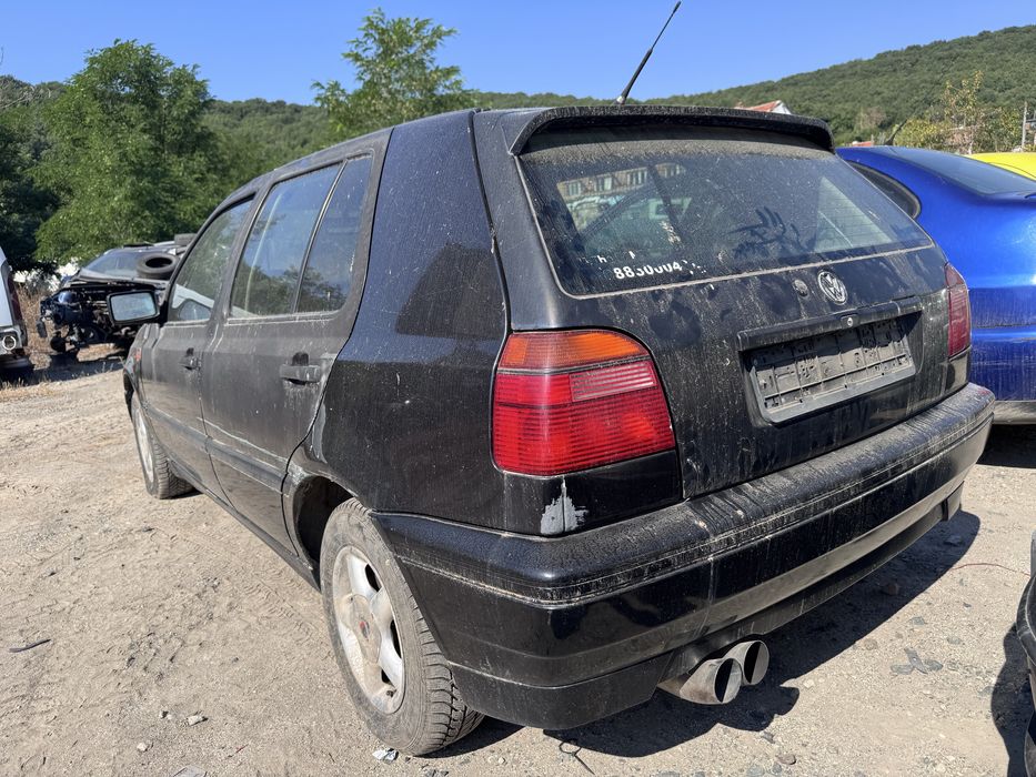VW Golf 3 1.4i 60кс 1995г На Части