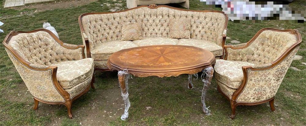 Canapea cu fotolii si masuta Ludovic VI