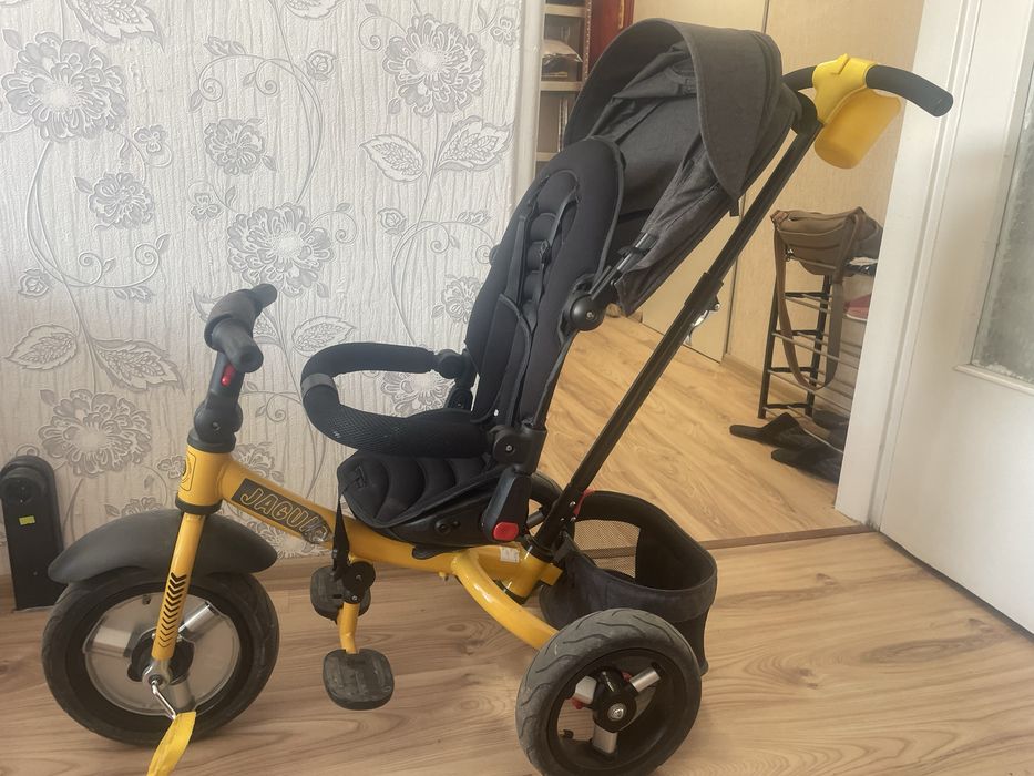 Триколка Лорели 105 лв Lorelli Jaguar надуваеми гуми