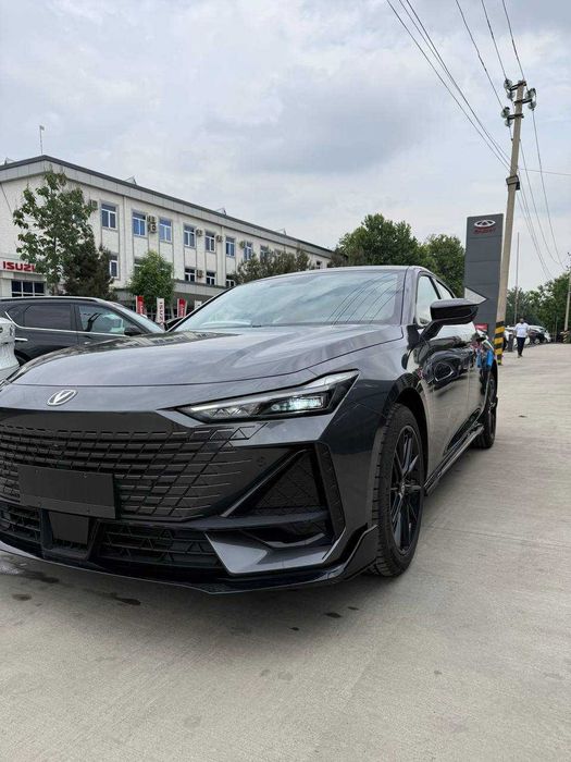 Changan UNI-V 2026 — 2