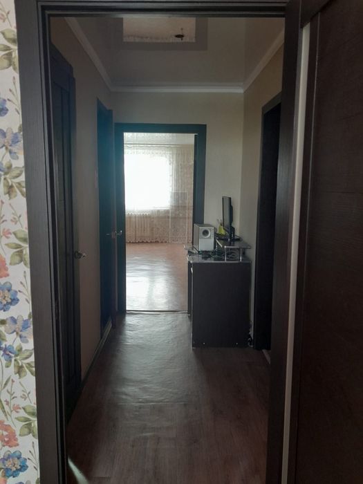 Продам квартиру 3-х комнатную